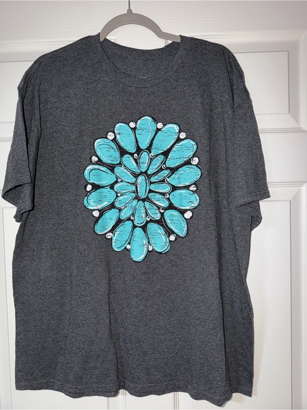 XL women’s tee